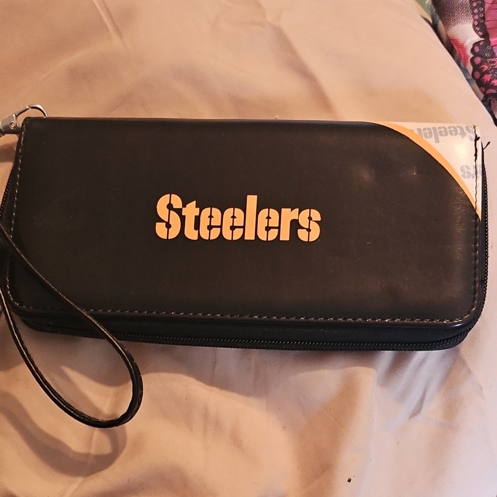 Steelers Black Wristlet Wallet